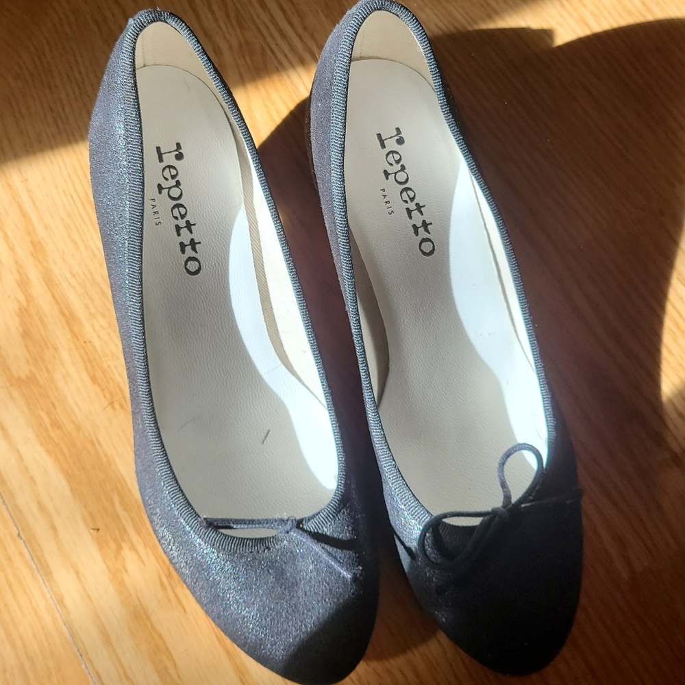 Vintage Repetto